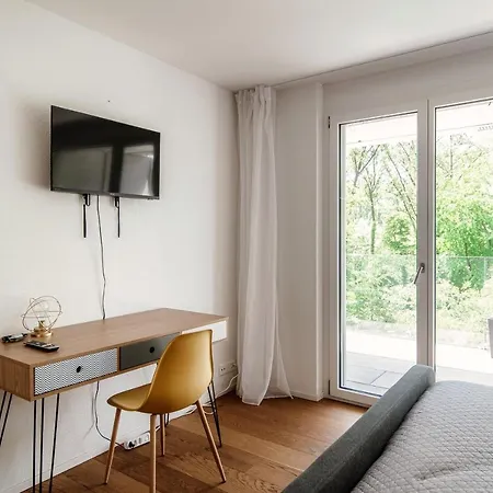 아파트 Linda Terrace By Quokka 360 - Modern With Spacious Private Terrace