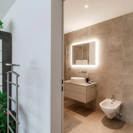 Apartment Linda Terrace By Quokka 360 - Modern One-bedroom Flat With Sun Terrace Locarno