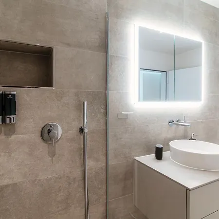[locarno-lido] Esclusivo Gioiello A ☆☆☆☆☆ Con Wifi E Netflix * Locarno