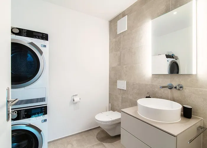 Linda Terrace By Quokka 360 - Modern One-bedroom Flat With Sun Terrace 아파트 *