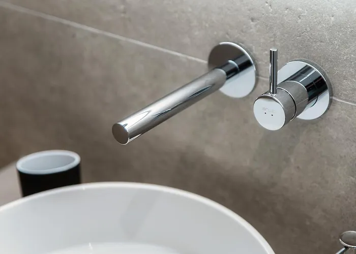 Linda Terrace By Quokka 360 - Modern One-bedroom Flat With Sun Terrace 아파트