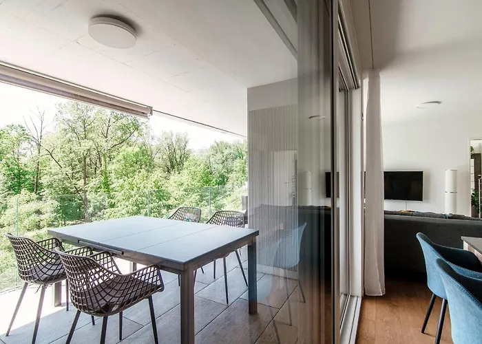 Linda Terrace By Quokka 360 - Modern One-bedroom Flat With Sun Terrace 로카르노