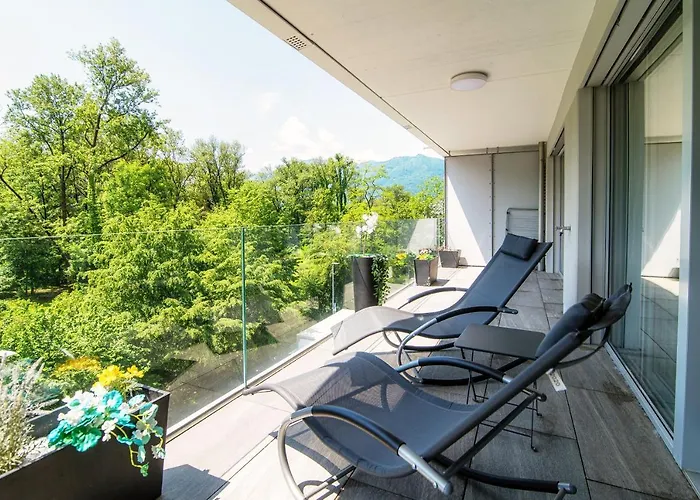 Lejlighed Linda Terrace By Quokka 360 - Modern One-bedroom Flat With Sun Terrace Locarno