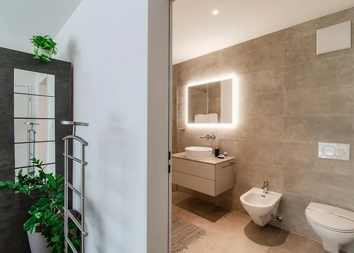 Lejlighed Linda Terrace By Quokka 360 - Modern One-bedroom Flat With Sun Terrace Locarno